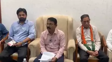 भंडारा: शासकीय विश्रामगृहात बायपासच्या लोकार्पण सोहळ्यानिमित्त भाजपची पत्रकार परिषद पार पडली, माजी खासदार मेंढे यांची उपस्थिती