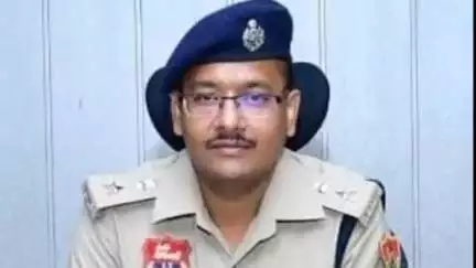 पलवल: जिला पुलिस ने चेकिंग अभियान के दौरान 3 देसी कट्टे व एक चाकू के साथ चार आरोपियों को किया गिरफ्तार