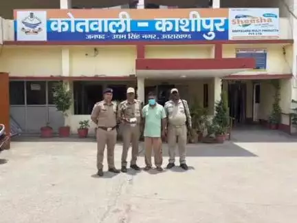 काशीपुर: कोतवाली पुलिस ने काली बस्ती के पास एक आरोपी को 4.15 ग्राम स्मैक के साथ किया गिरफ्तार