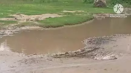 পুরুলিয়া ২: গোলকুণ্ডা গ্রামে ঢোকার প্রধান রাস্তা বেহাল, সমস্যায় এলাকাবাসী #jansamasya