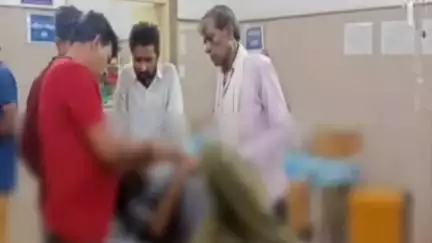 दमोह: मुश्किबाबा क्षेत्र में अज्ञात बदमाशों ने एक युवक पर धारदार तलवार से किया हमला, जिला अस्पताल में उपचार जारी