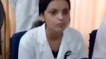 चम्बा: गर्ल्स स्टूडेंट ने MBBS गर्ल्स स्टूडेंट्स के कपड़ों को लेकर कमेंट्स करने को बताया गलत