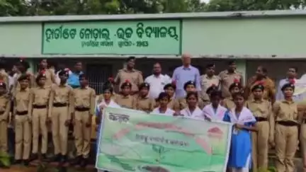 ପୋଲସରା: ହାତୀଓଟ ନୋଡାଲ ହାଇସ୍କୁଲ ଠାରେ ୭୬  ବନମୋତ୍ସବ ପାଳନ
