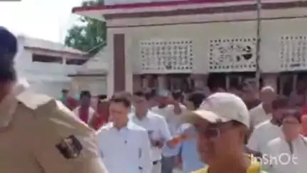 हरलाखी: मधुबनी: डीएम आनंद शर्मा ने गिरिजस्थान फुलहर में की पूजा अर्चना