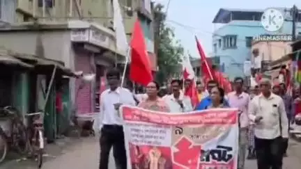 বাঁকুড়া ১: তাম্মানার খুনিদের অবিলম্বে গ্রেফতার করে দৃষ্টান্তমূলক শাস্তির দাবি সহ ৯ই জুলাই ধর্মঘটের সমর্থনে ইন্দাসে CITU মিছিল
