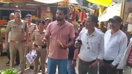 पिथौरागढ़: नगर निगम ने नगर क्षेत्र में चलाया अतिक्रमण अभियान