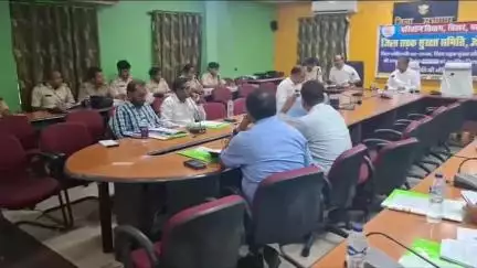 औरंगाबाद: औरंगाबाद में सड़क हादसे में छह माह में 206 लोगों की मौत, 118 घायल, समाहरणालय सभाकक्ष में दी गई जानकारी