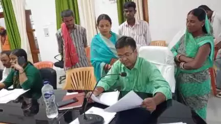 मोतिहारी: मोतिहारी में जिला स्तर पर जनता दरबार का आयोजन किया गया, विभिन्न प्रखंडों से आए 47 आवेदन
