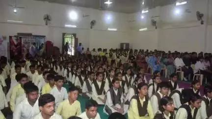 मंदसौर: जिले के 1589 प्रतिभावान बच्चों के खाते में लैपटॉप के लिए करीब ₹4 करोड़ की राशि हुई ट्रांसफर, राज्यसभा सांसद रहे मौजूद