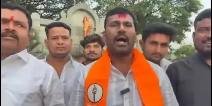 उत्तर सोलापूर: राज आणि उद्धव ठाकरेंच्या मुंबईतल्या 5 जुलैच्या विजयी मेळाव्याला सोलापुरातून हजारो कार्यकर्ते जाणार: उपनेते शरद कोळी...