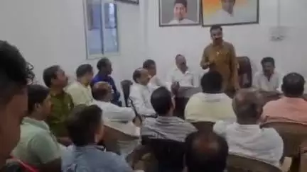 सागर नगर: जीतू पटवारी के विरुद्ध FIR के विरोध में कांग्रेस की बैठक, अशोकनगर चलने का आह्वान