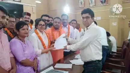 टिहरी: भाजपा जिला अध्यक्ष उदय रावत ने नई टिहरी में कहा- जि.प की सीटों पर कांग्रेस को ढूंढने से भी नहीं मिल पा रहे हैं उम्मीदवार