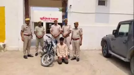 सरदारशहर: भानीपुरा थाना पुलिस ने चोरी की मोटरसाइकिल मामले का खुलासा करते हुए मोटरसाइकिल बरामद कर चोर को किया गिरफ्तार
