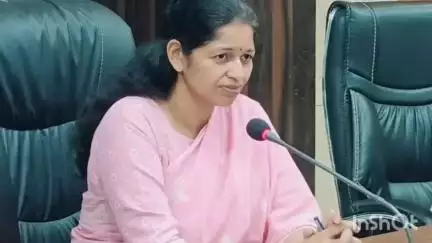 त्योंथर: सीएम हेल्पलाइन में लापरवाही पर कलेक्टर ने MPEB के कार्यपालनयंत्री ज्ञानेंद्र सिंह को दी नोटिस