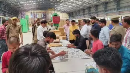 मछलीशहर: सीडा औद्योगिक क्षेत्र का डीएम ने किया निरीक्षण
