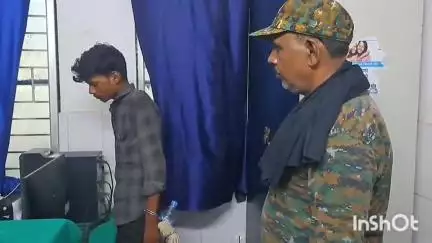 जमुई: अतिथि पैलेश के पास चोरी की बाइक के साथ टाउन थाना की पुलिस ने एक युवक को किया गिरफ्तार, भेजा जेल