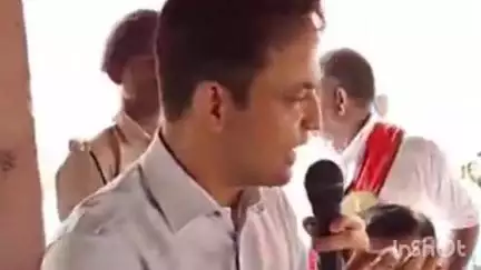 हरलाखी: हिसार गांव में मतदाता सूची पुनरीक्षण कैम्प में मधुबनी डीएम आनंद शर्मा ने मतदाताओं को संबोधित किया