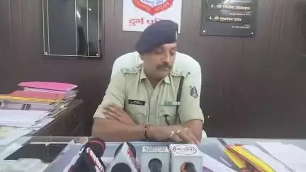 धमधा: छावनी चौक पर शुक्रवार दोपहर 12:30 बजे मोटरसाइकिल का हुआ एक्सीडेंट, मांस निकला, सीएसपी ने दी जानकारी