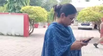 सहारनपुर: न्यू माधव नगर की एक महिला ने ससुराल पक्ष पर ₹25 लाख का फ्लैट और जेवर हड़पने का आरोप लगाया, पति समेत 5 लोगों पर केस दर्ज