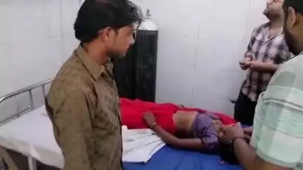 महोबा: दिदवारा में युवती ने जहरीला पदार्थ खाकर आत्महत्या की कोशिश की, हालत नाजुक, परिजन चुप, कारणों का नहीं हुआ खुलासा