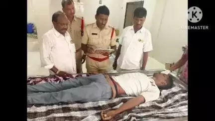 చిట్యాల: చిట్యాల మండలం ఎల్లికట్టే గ్రామంలో యువకుడు ఆత్మహత్య