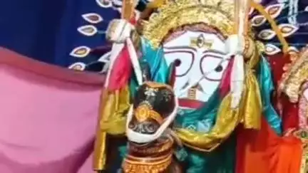 କଣ୍ଟାମାଳ: ପଲସାଗୋରା ଠାରେ କଳକୀ ଅବତାର ବେଶରେ ଭକ୍ତଙ୍କୁ ଦର୍ଶନ ଦେଲେ ମହାପ୍ରଭୁ