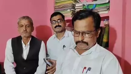 लवकुशनगर अधिवक्ता संघ की चुनाव प्रक्रिया हुई शुरू, 20 जुलाई को होंगे मतदान