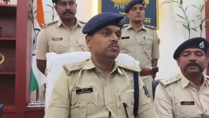 कटिहार: धीरज हत्याकांड: तीन आरोपियों ने किया आत्मसमर्पण, पुलिस अधीक्षक ने समाहरणालय में दी जानकारी
