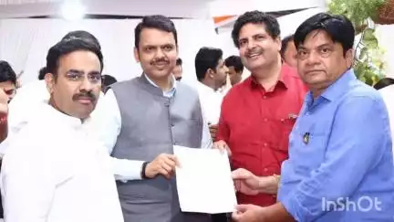 गोंदिया: रब्बी धान खरेदी,बोनस संदर्भात मुख्यमंत्री यांच्यासोबत चर्चा,आमदार विनोद अग्रवाल,विजय रंहागडाले,परिणय फुके यांची उपस्थिती