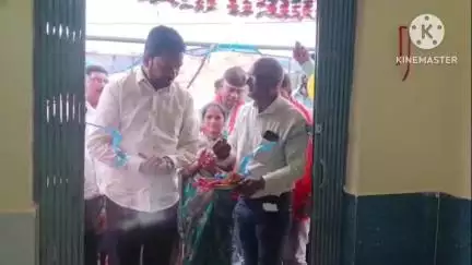 झिरिया में नेवता भोज और शाला भवन का लोकार्पण, जिला पंचायत उपाध्यक्ष विक्रांत सिंह भी हुए शामिल
