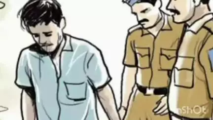 हाजीपुर: सदर थाना क्षेत्र में पुलिस ने 2 लीटर देसी शराब के साथ एक अभियुक्त को किया गिरफ्तार