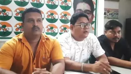 কুমারগ্রাম: বারবিশায় অনগ্রসর শ্রেণি কল্যাণ বিভাগের অর্থানুকূল্যে তৈরি হবে কমিউনিটি হল, সাংবাদিক সম্মেলন করে জানাল তৃণমূল নেতৃত্ব