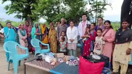 पूर्णागिरि: दूरस्थ ग्राम हेलागोठ में स्वास्थ्य विभाग ने लगाया स्वास्थ्य शिविर