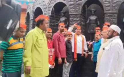 छत्रपती संभाजीनगर वरून विजयी मेळाव्यासाठी मनसैनिक निघाले मुंबईला