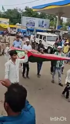आष्टा: आष्टा में मोहर्रम पर निकला चादर जुलूस, काजीपुरा समेत कई इलाकों में सजावट, कल निकलेंगे ताजिए