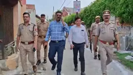 ज़मानिया: सावन माह की शुरुआत से पहले प्रशासन अलर्ट, ददरीघाट गंगा तट पर एसडीएम समेत विभिन्न विभागों के अधिकारियों ने किया निरीक्षण