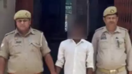 सोरांव: अपहरण के मामले में वांछित अभियुक्त को कौड़िहार पानी टंकी के पास से गिरफ्तार किया गया, अपहृता को किया गया बरामद