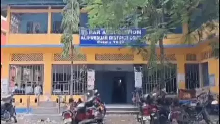 আলিপুরদুয়ার ১: আলিপুরদুয়ারে নাবালিকাকে ধর্ষণ খুন এবং পুড়িয়ে মারার অভিযোগে সাক্ষীদের প্রাণনাশের হুমকি