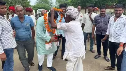 हुरड़ा: फलामादा में विधायक सांखला ने पंडित दीनदयाल अंत्योदय शिविर का किया निरीक्षण