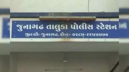 જૂનાગઢ: જુનાગઢ તાલુકા પોલીસ સ્ટેશનમાં અકસ્માત કરનાર અજાણ્યા ઈસમ વિરુધ્ધ ગુનો દાખલ
