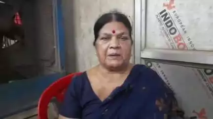 मुगलसराय: पटेलनगर में रिटायर्ड प्रधानाध्यापिका ने बेटे-बहु से जान का खतरा बताते हुए मदद की गुहार लगाई