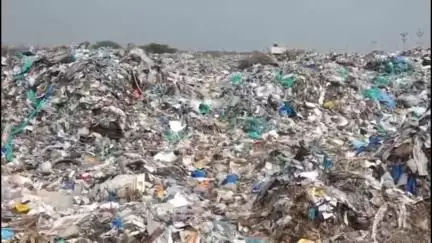 இராமநாதபுரம்: பட்டினம்காத்தானில் குப்பை தரம் பிரிக்கும் இயந்திரம் திருட்டு நகராட்சி மேற்பார்வையாளர்கள் இருவர் சஸ்பெண்ட்