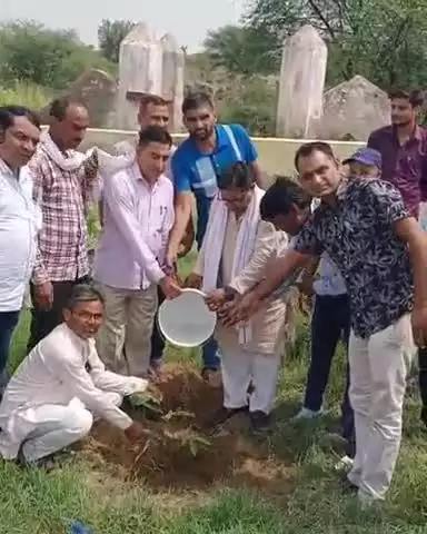 तारानगर: विधानसभा क्षेत्र तारानगर व तहसील राजगढ़ की ग्राम पंचायत मानपुरा व भुवाडी में शिविर आयोजित, भाजपा नेता ने किया अवलोकन