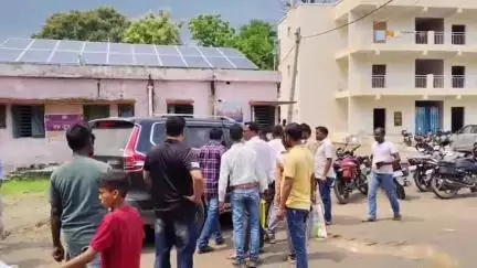 प्रतापपुर: बराटपुर जंगल में नीलगाय से टकराकर रोजगार सेवक घायल, स्मृति लोप की आशंका