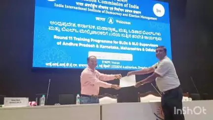 वर्धा: भारत निवडणूक आयोग, नवी दिल्लीच्यावतीने द्वारका येथे आयोजीत निवडणूक प्रशिक्षणास वर्धेच्या 4 बीएलओचा समावेश