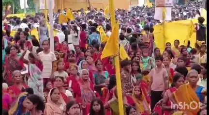 संपतचक: फतुहा विधानसभा के गौरीचक में प्रशांत किशोर की जनसभा में उमड़ा जनसैलाब