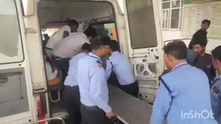 विदिशा नगर: ग्रामसांगुल में बस व कार की टक्कर में घायल 6 मरीज विदिशा अस्पताल में भर्ती
