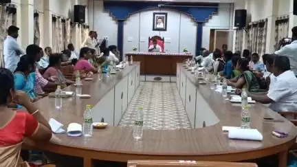 தேவகோட்டை: நகராட்சி அலுவலகத்தில் மன்ற கூட்டத்தில் அமமுக கவுன்சிலர்கள் வெளிநடப்பு