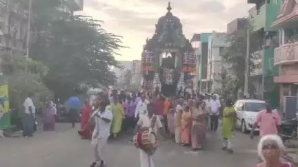 ஸ்ரீவில்லிபுத்தூர்: ஸ்ரீ பெரிய ஆழ்வார் செப்பு தேரோட்டம் நடைபெற்றது