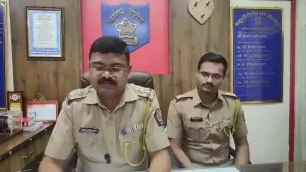 करवीर: बनावट आरसी बुक तयार करून परस्पर वाहने विकणाऱ्या आंतरजिल्हा टोळीचा पर्दाफाश : शाहूपुरी पोलीस ठाण्याचे पोलीस निरीक्षक डोके